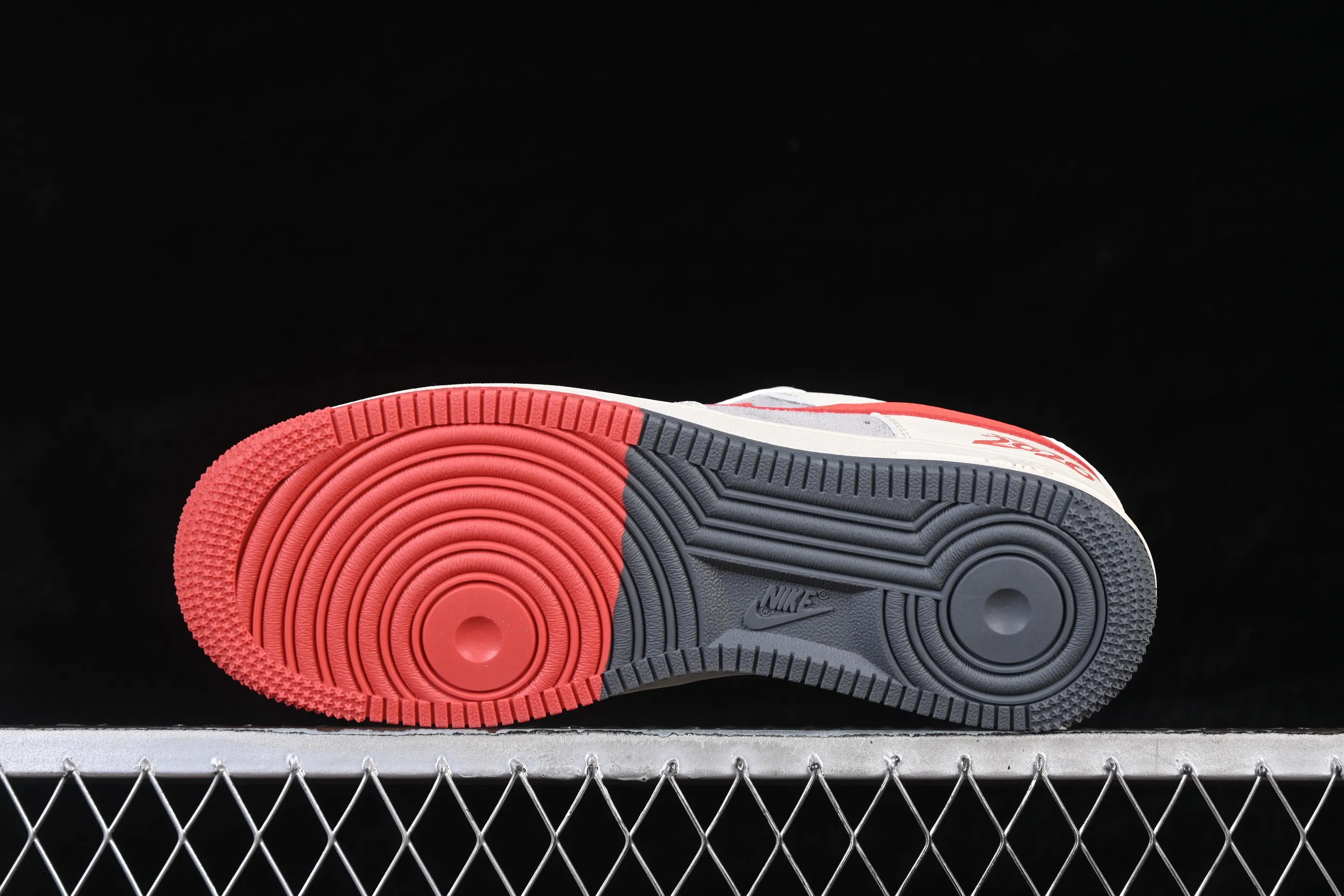 All categories Nk Air Force 1 Air Force series Nk Air Force 1 Low Air Force low-top Nike Air Force 1'07 Low Year of the Horse joint Air Force 1 low-top casual sneakers QW5288-120